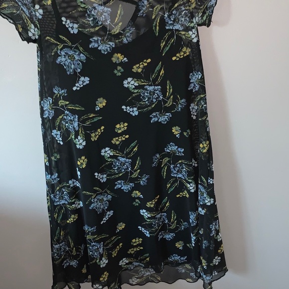 Floral dress and slip - Picture 3 of 3